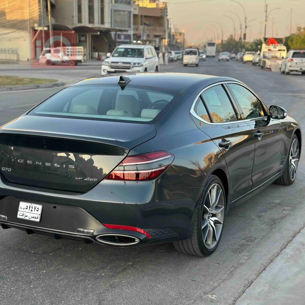 جێنسس G70